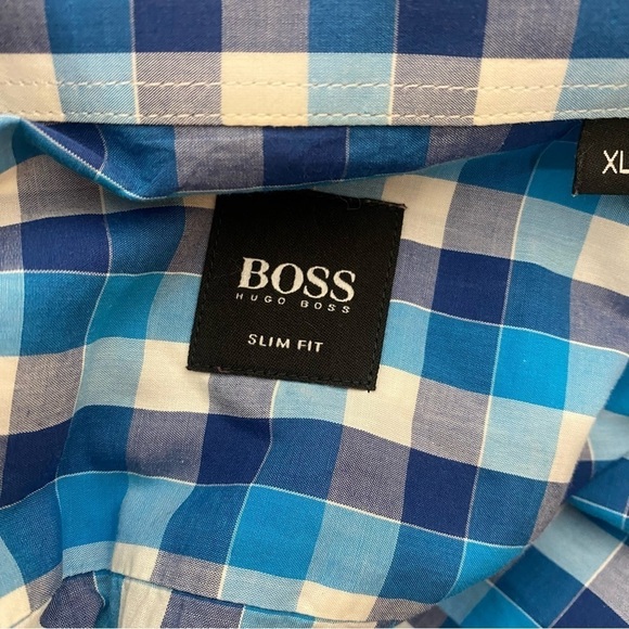 Hugo Boss Button down - Picture 3 of 5